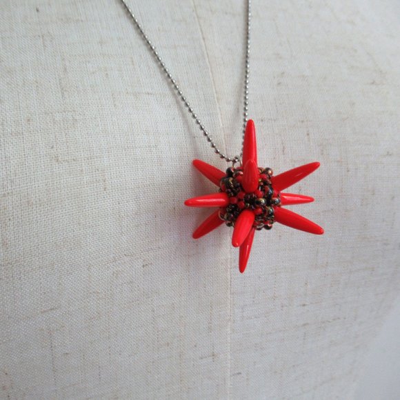 Handwoven Red Spiked Beaded Bead Pendant - Picture 6 of 8